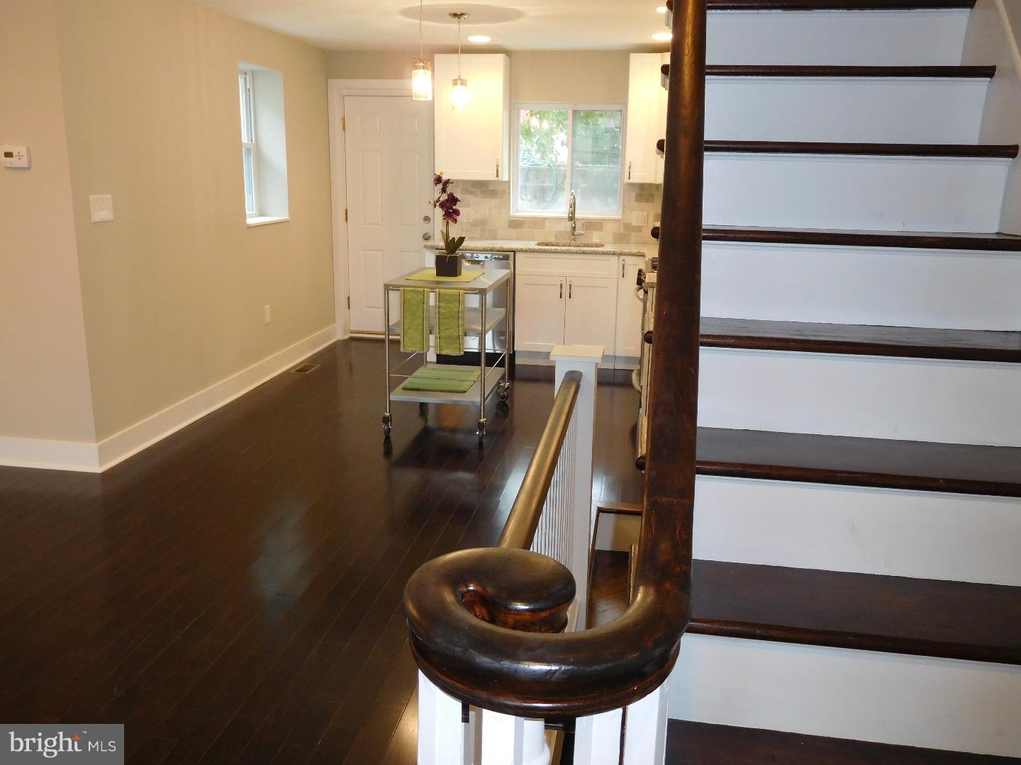 POINT BREEZE - Residential