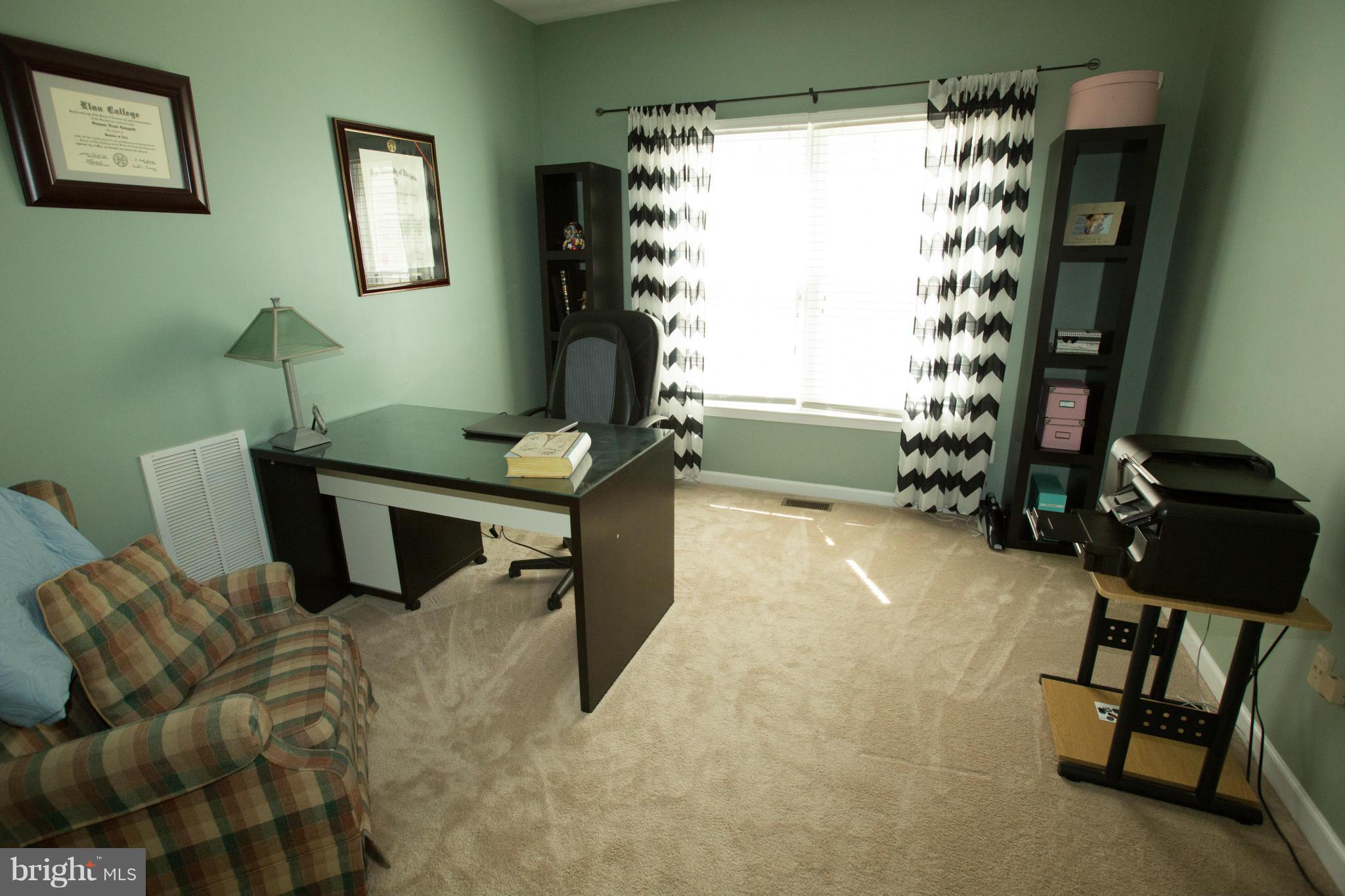 SOUTH RIDING - Residential