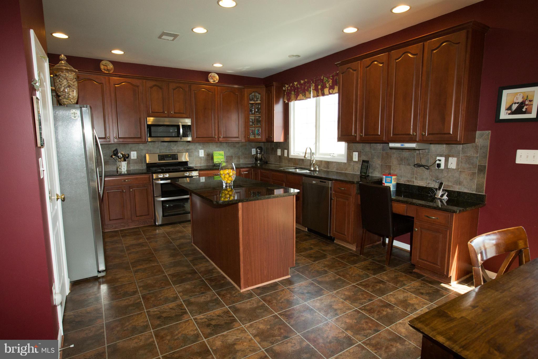 SOUTH RIDING - Residential