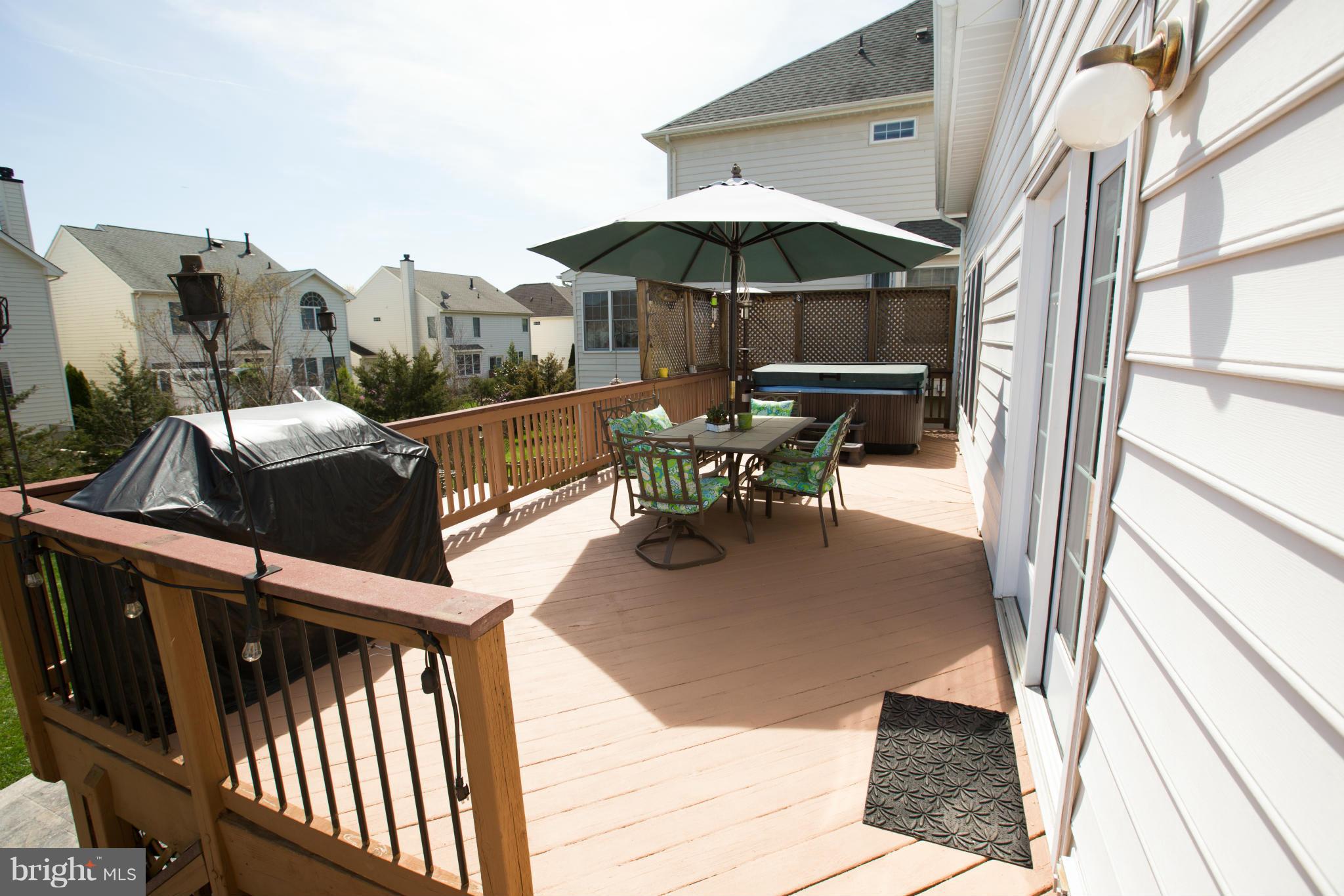 SOUTH RIDING - Residential