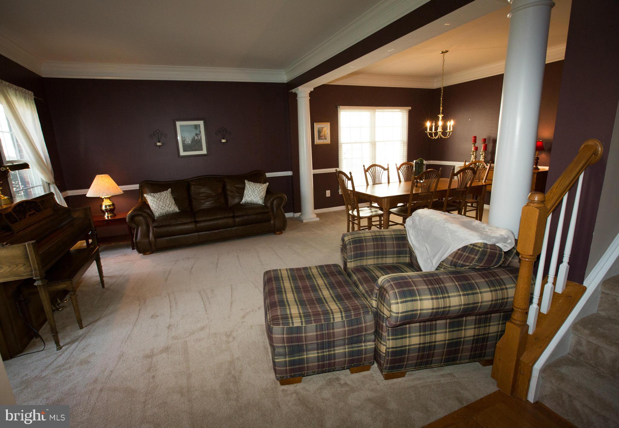 SOUTH RIDING - Residential