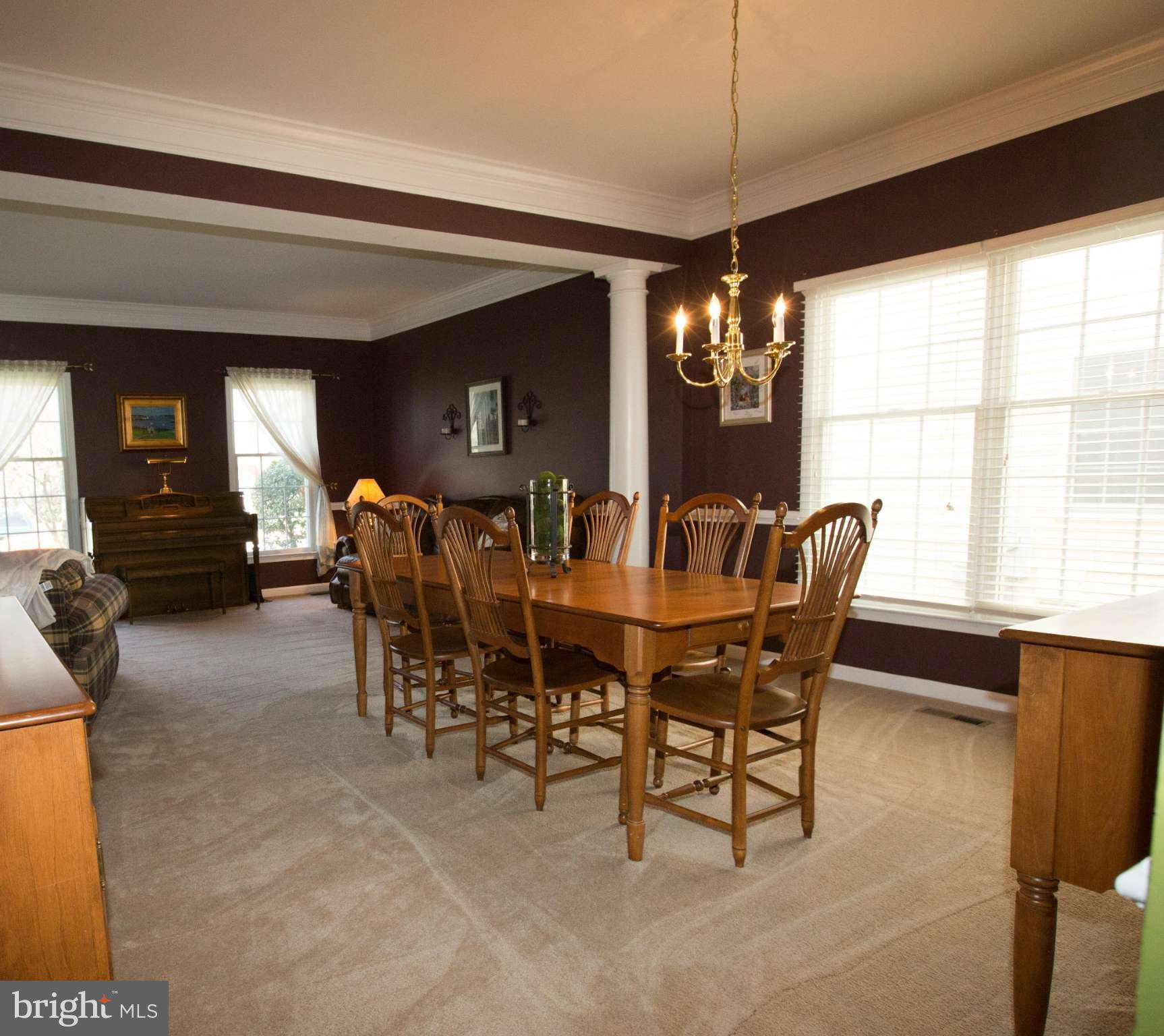 SOUTH RIDING - Residential