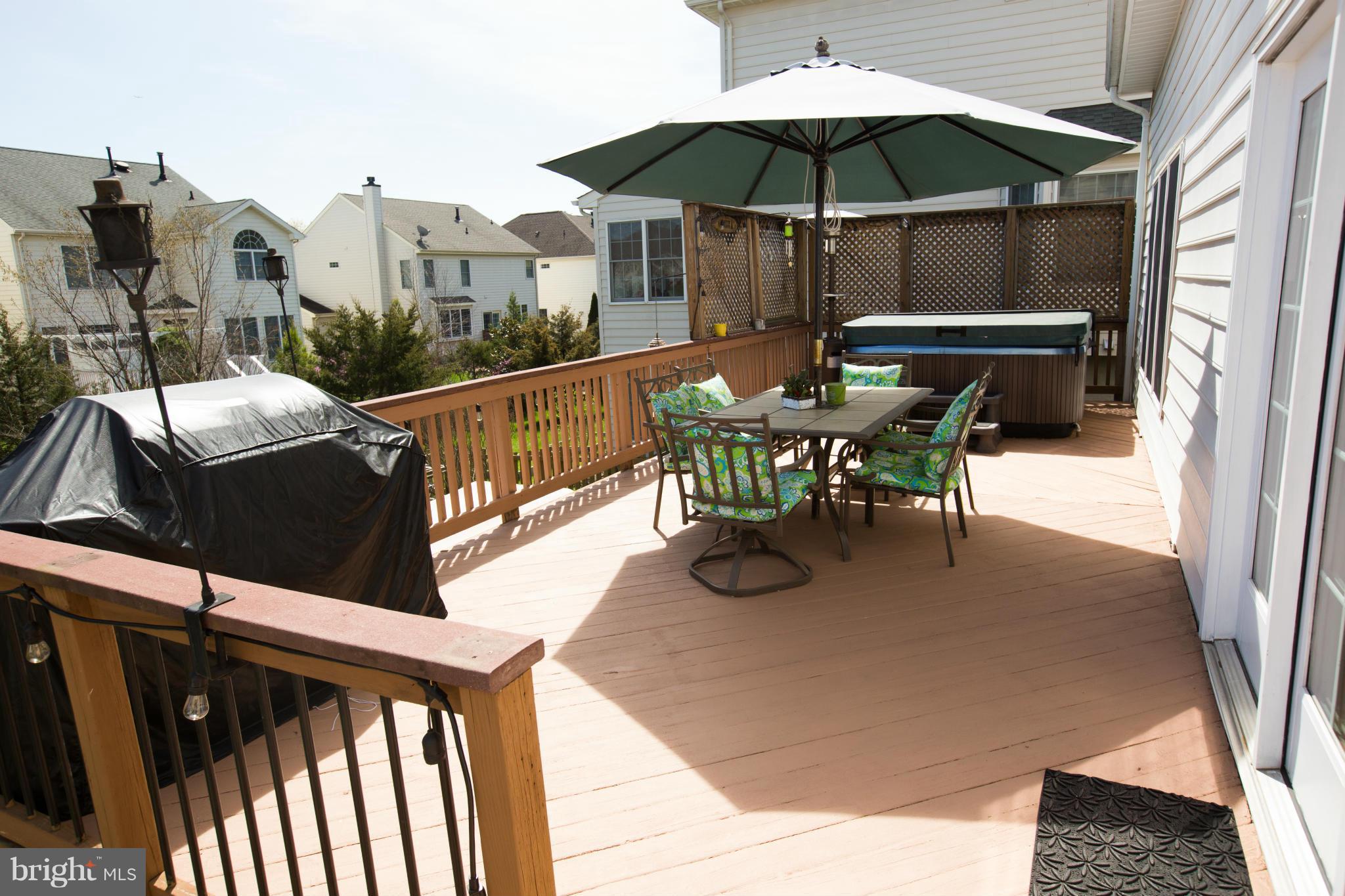 SOUTH RIDING - Residential