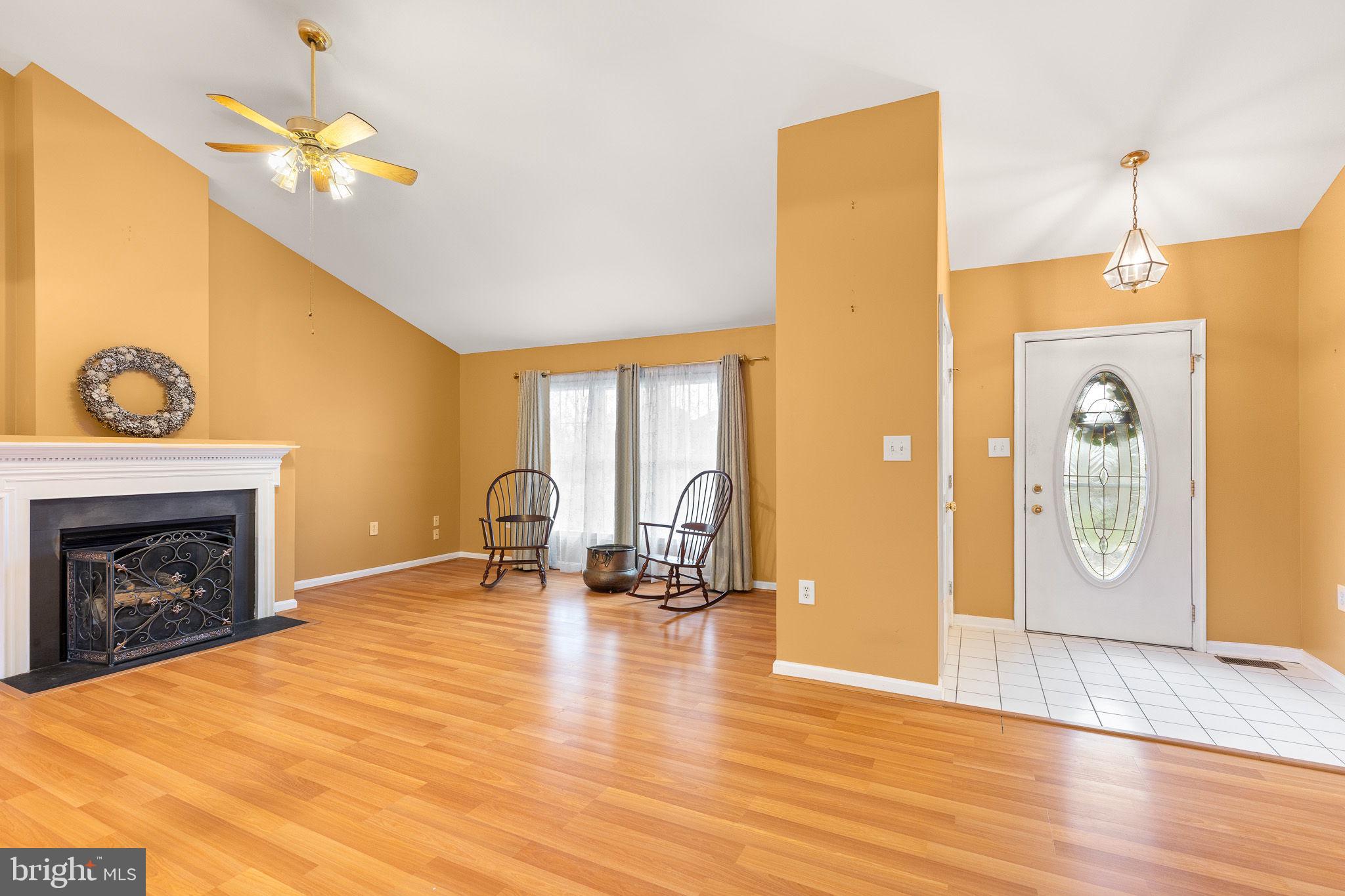 LOCUST HILL - Residential