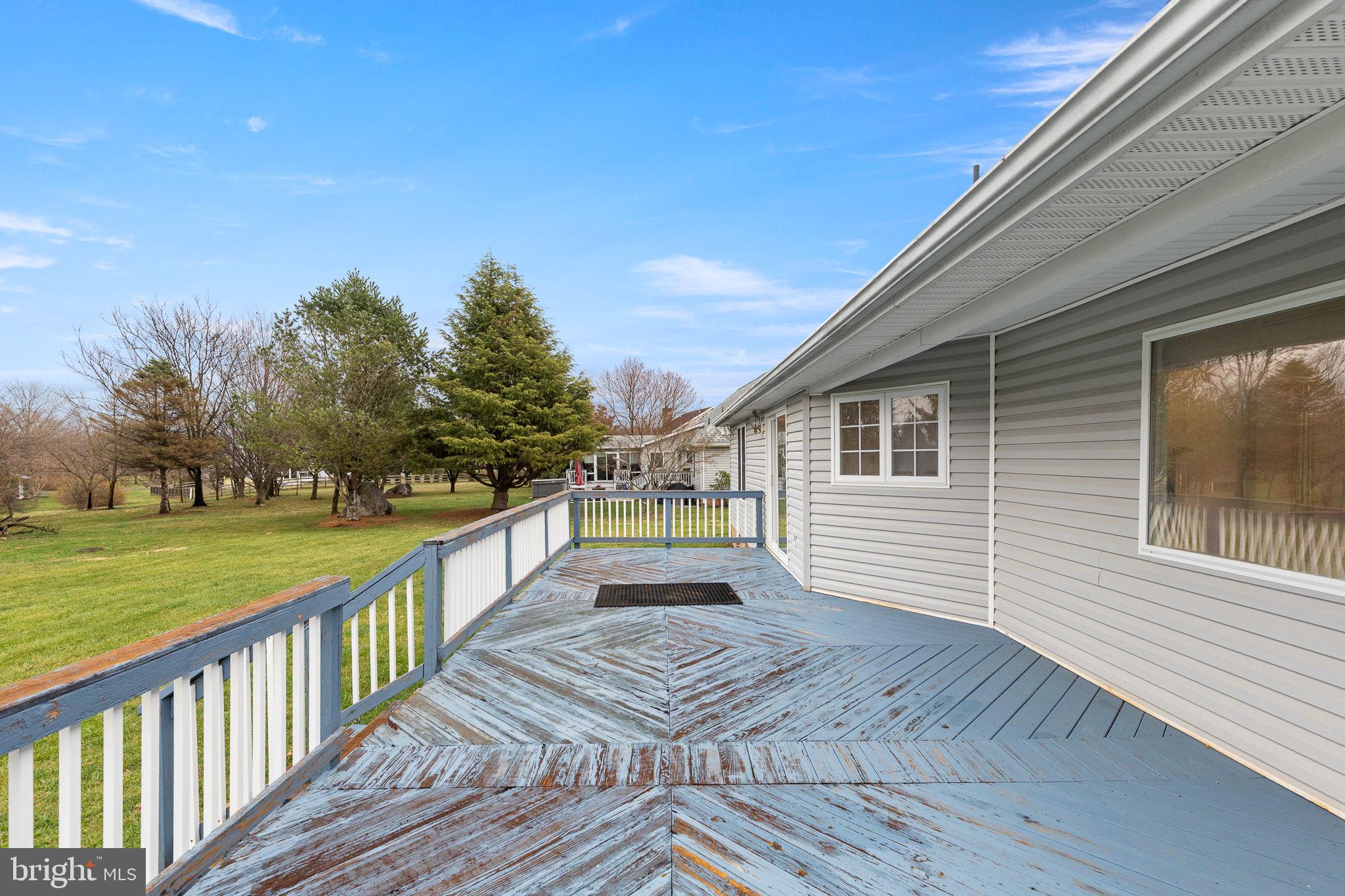 LOCUST HILL - Residential