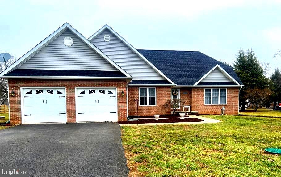 LOCUST HILL - Residential