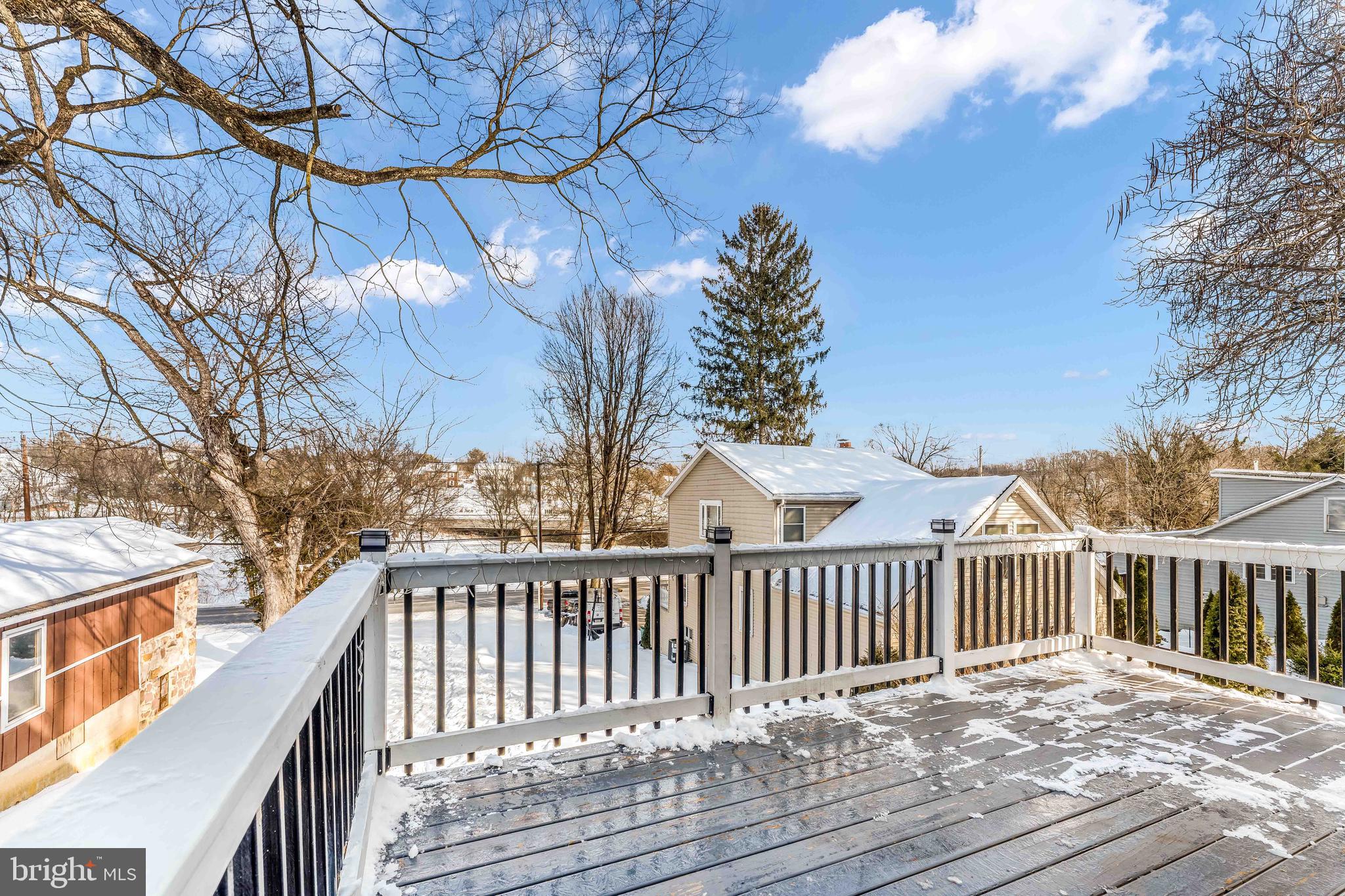 HAMPDEN - Residential