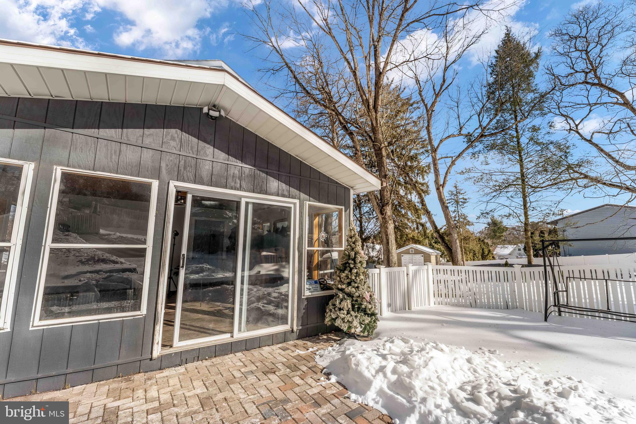 HAMPDEN - Residential