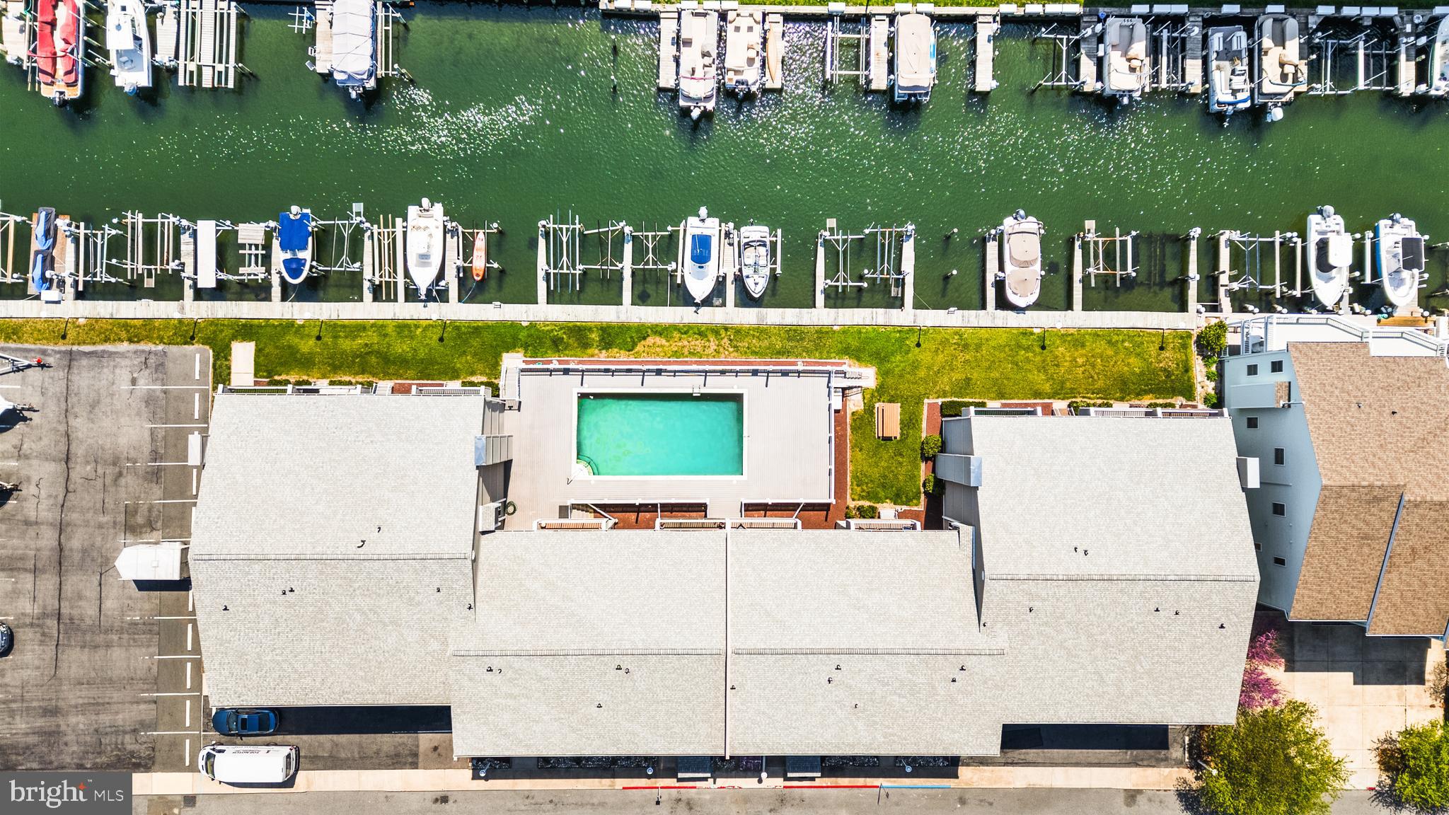 731 MOORING ROAD 210 BARBADOS SUN