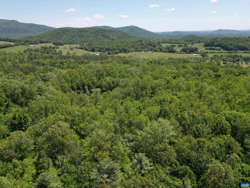 Additional image 4 of Pine Hill Dr, Stanardsville, VA 22973