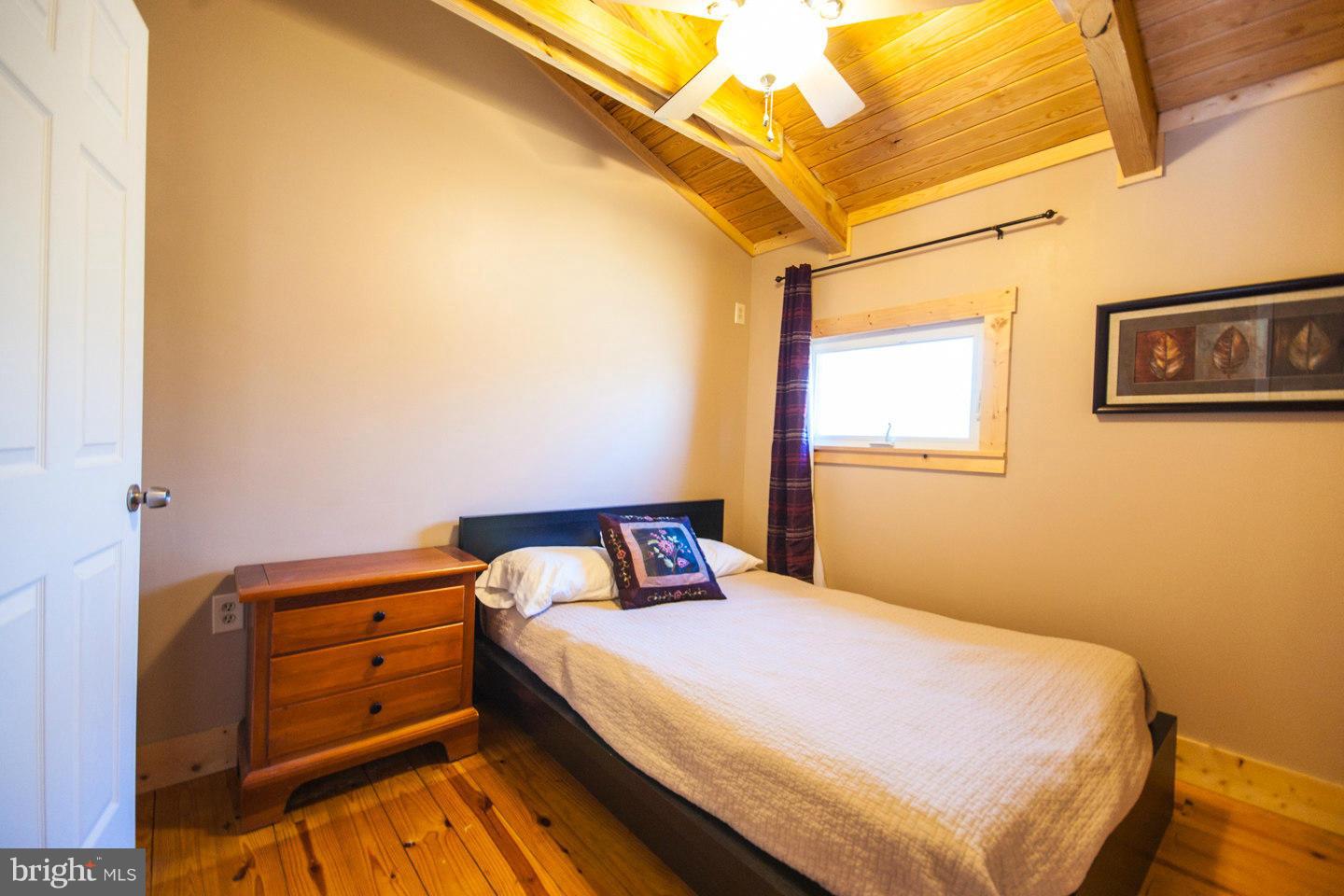 RIVER RIDGE - Residential