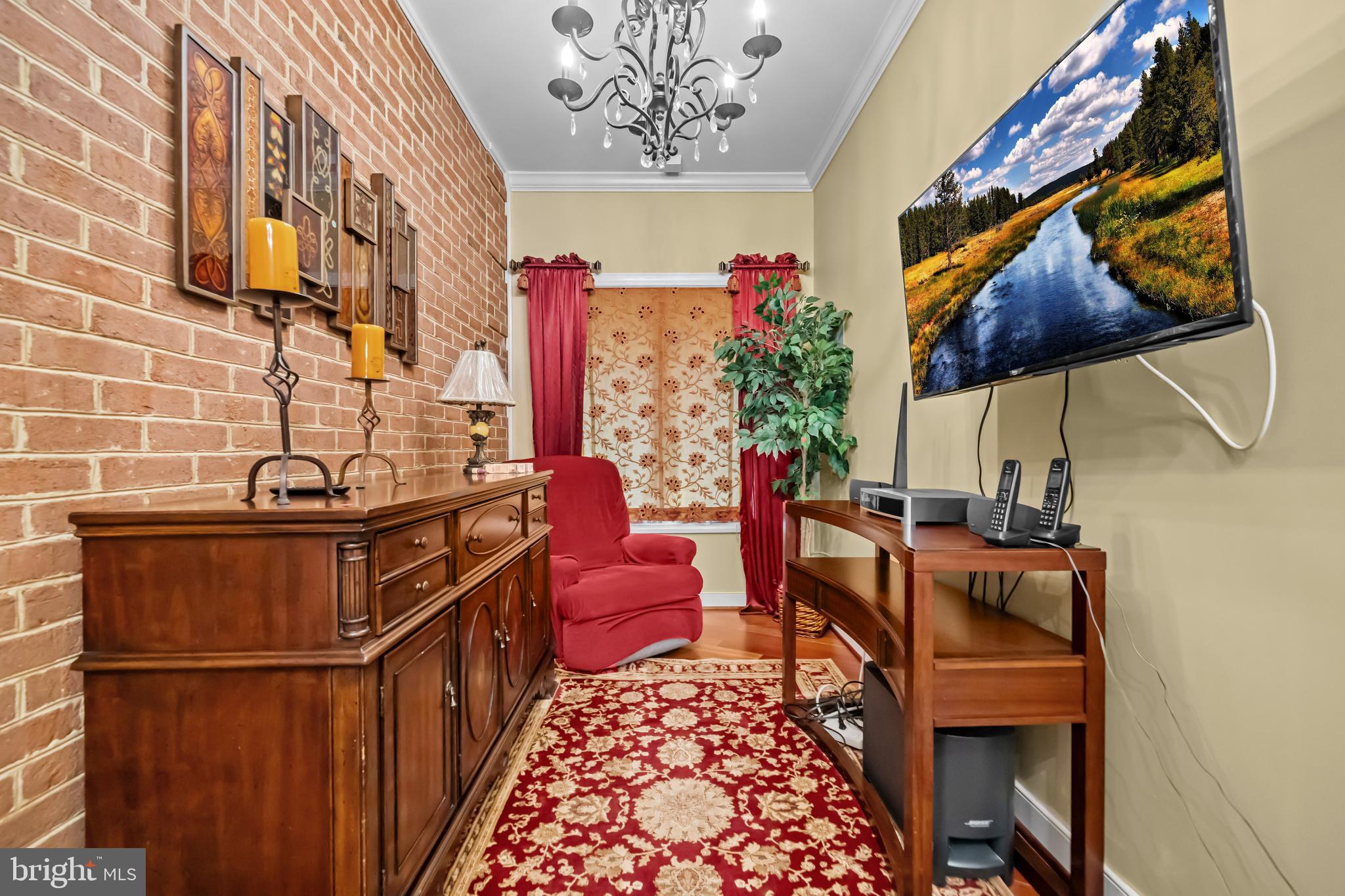 CARRIAGE HILLS - Residential