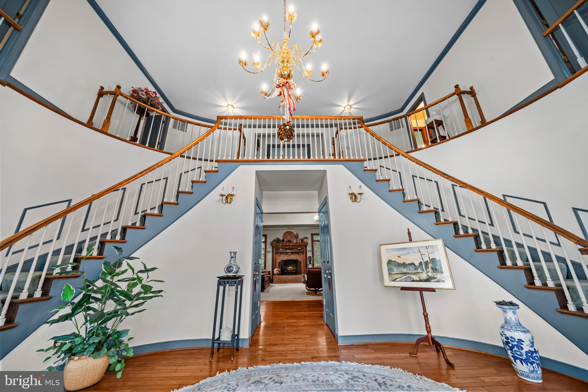 CARRIAGE HILLS - Residential