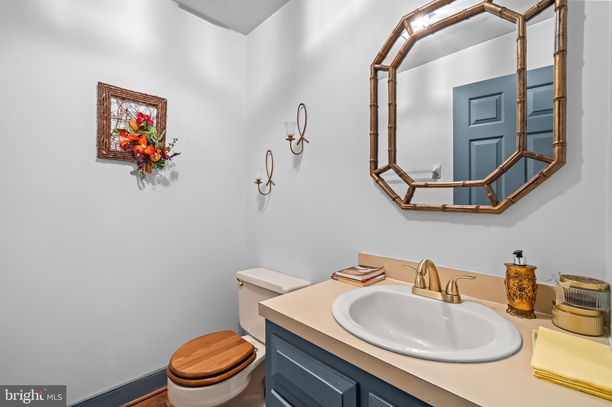 CARRIAGE HILLS - Residential