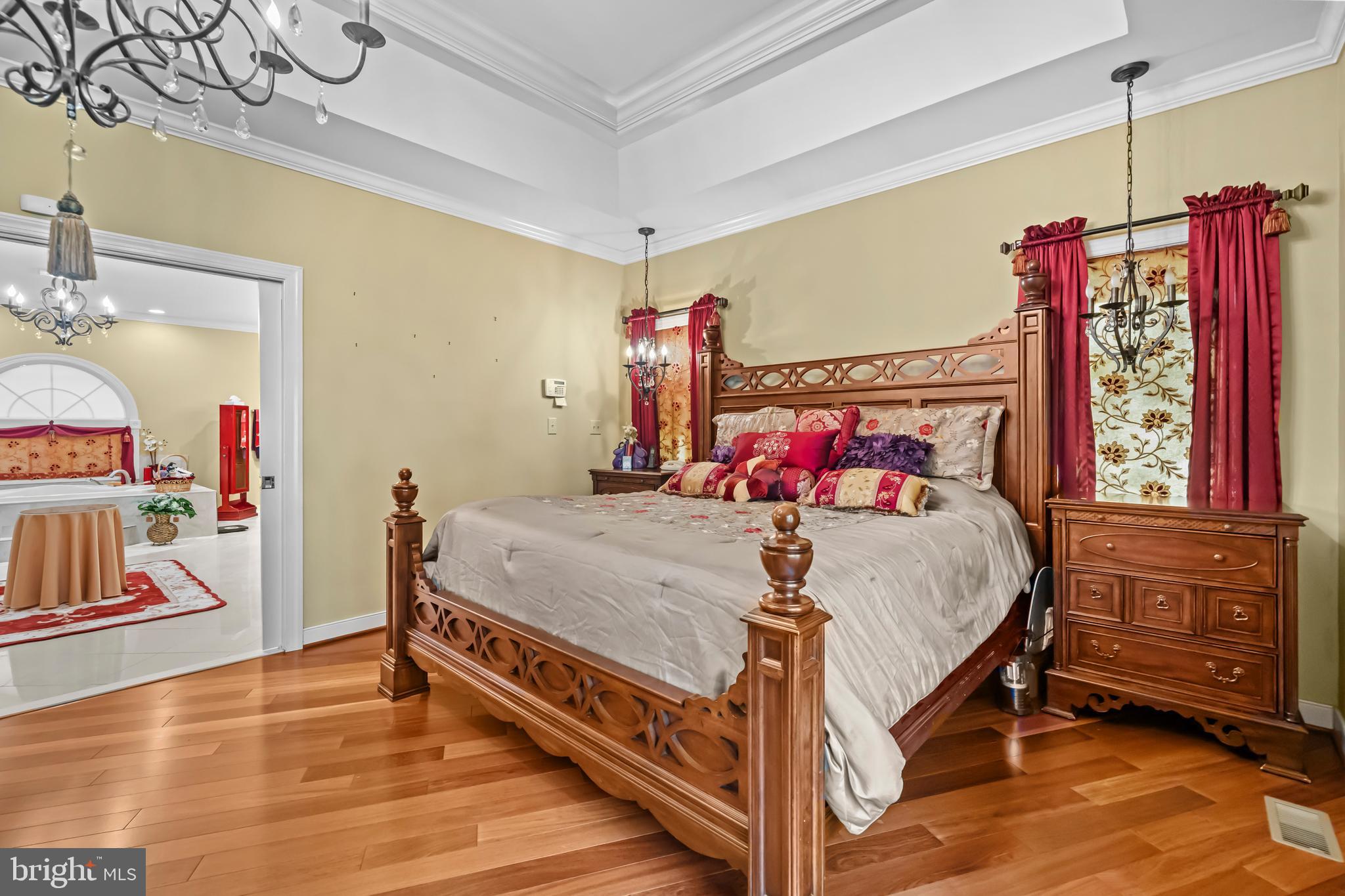 CARRIAGE HILLS - Residential