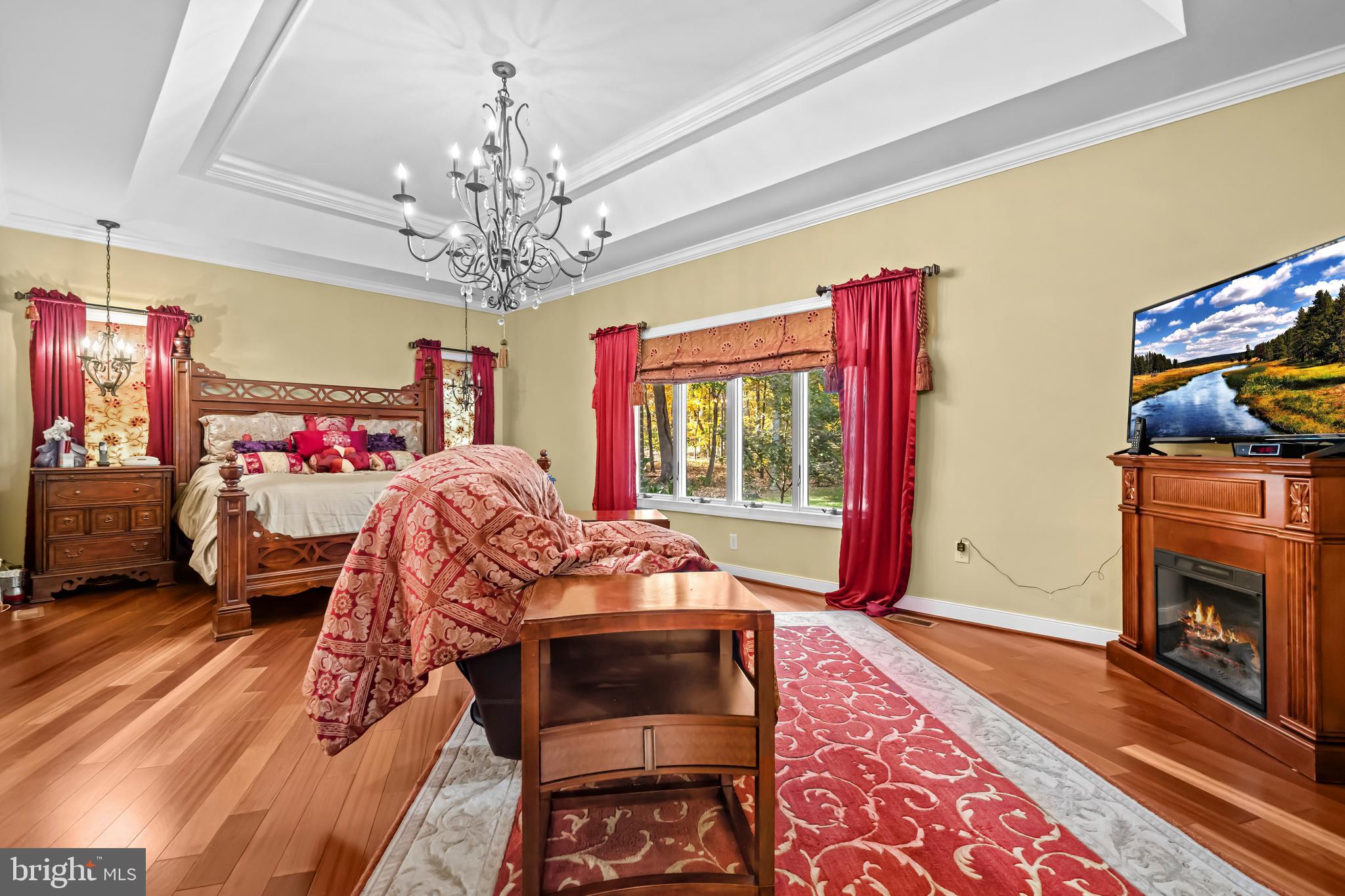 CARRIAGE HILLS - Residential