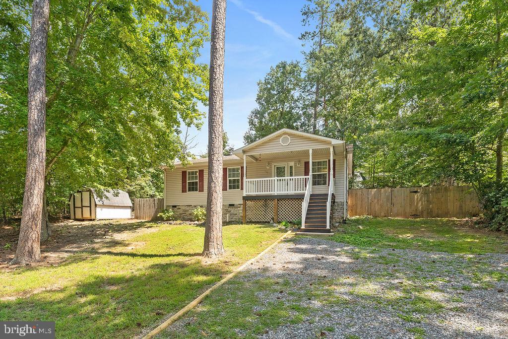 750 CANTERBURY DRIVE