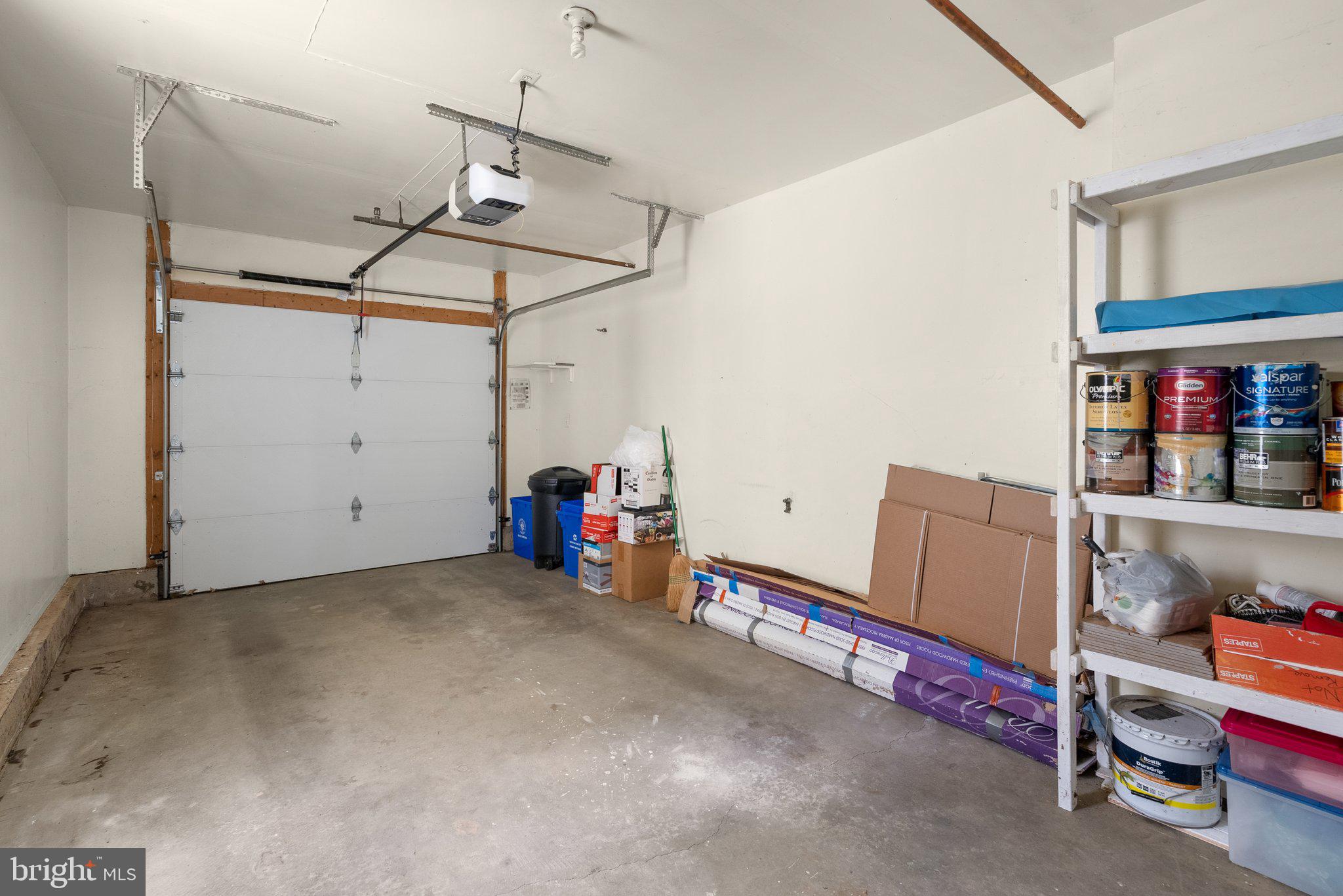 CLOVERLEAF CENTER - Residential