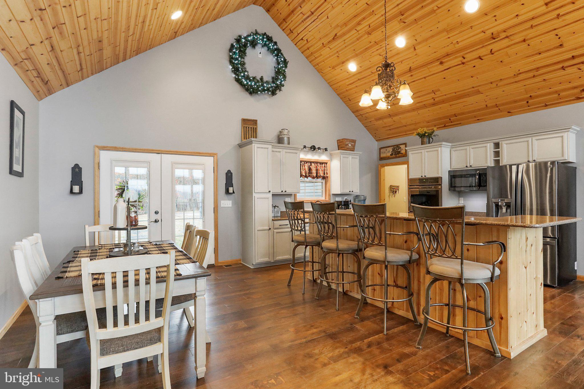 OAKPOINTE - Residential