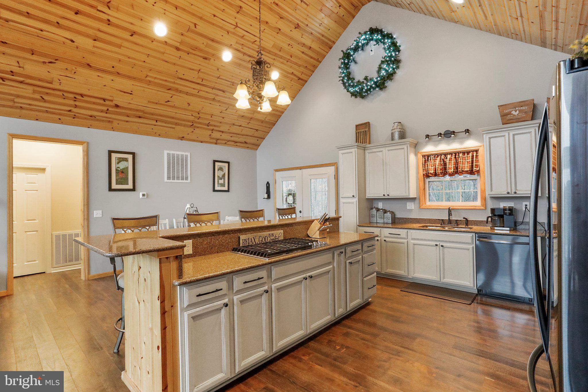 OAKPOINTE - Residential