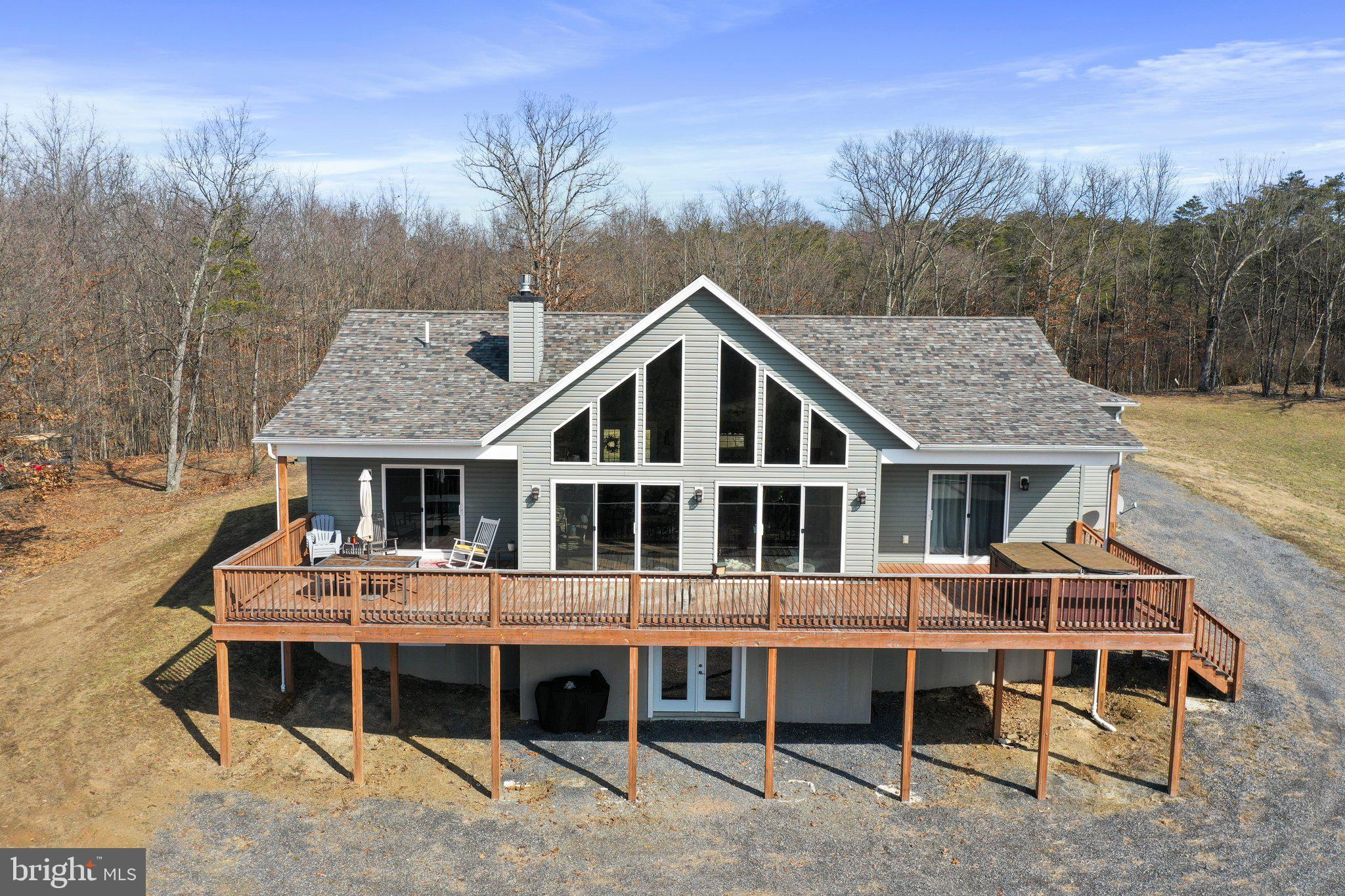 OAKPOINTE - Residential