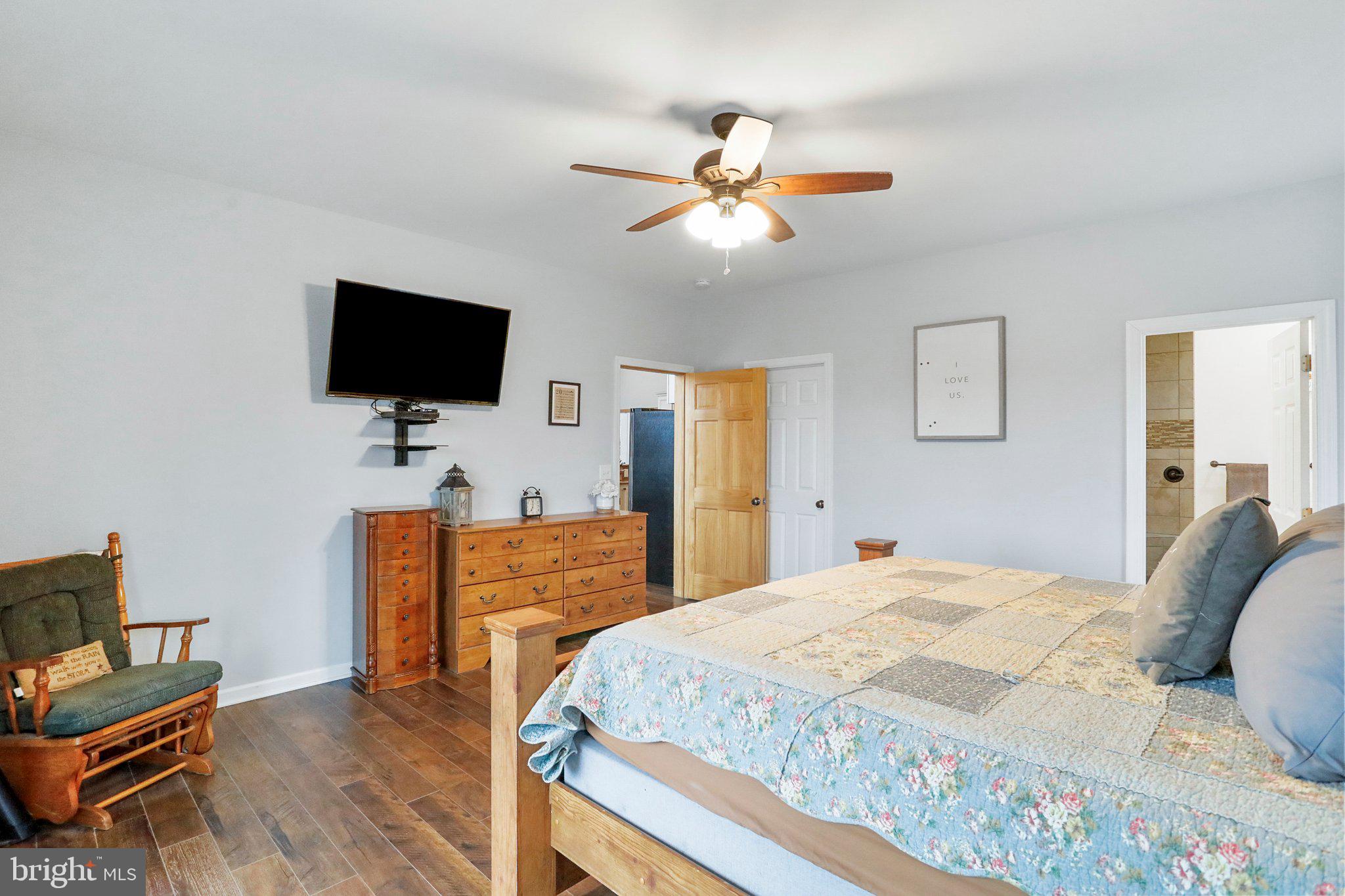 OAKPOINTE - Residential