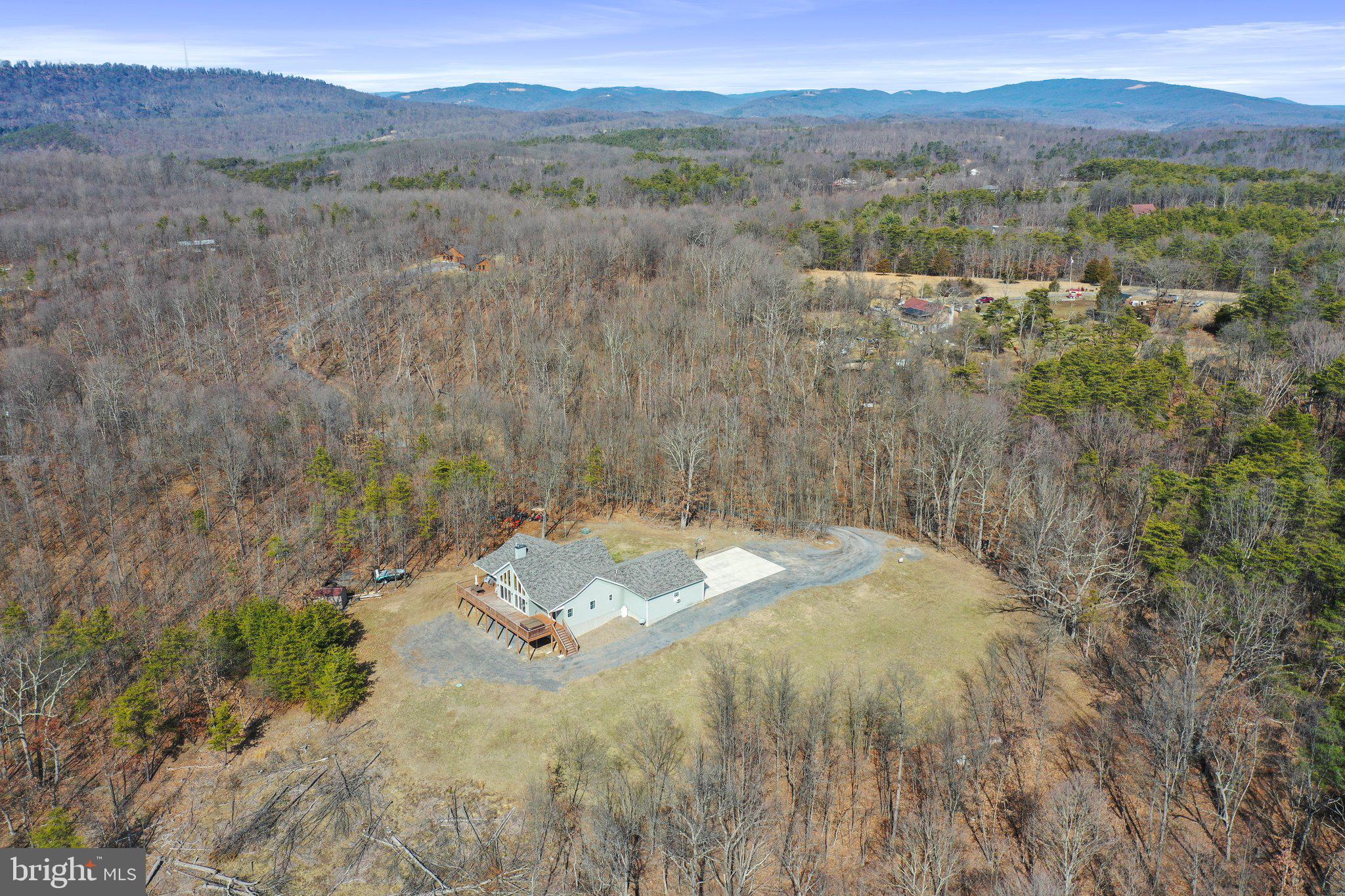 OAKPOINTE - Residential