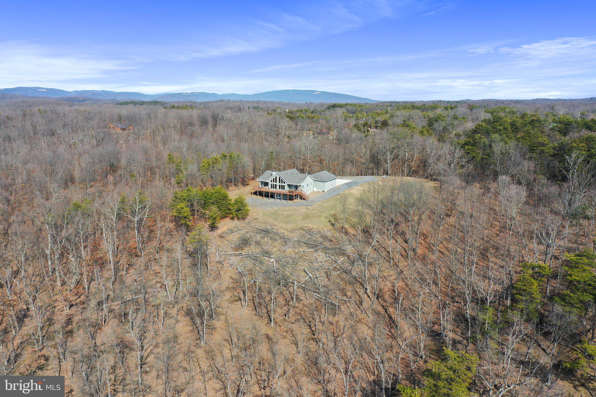 OAKPOINTE - Residential