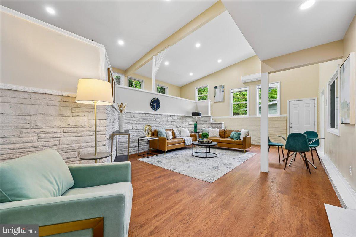 KEMP MILL ESTATES - Residential