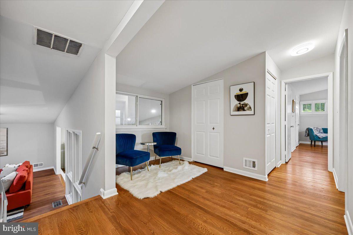 KEMP MILL ESTATES - Residential