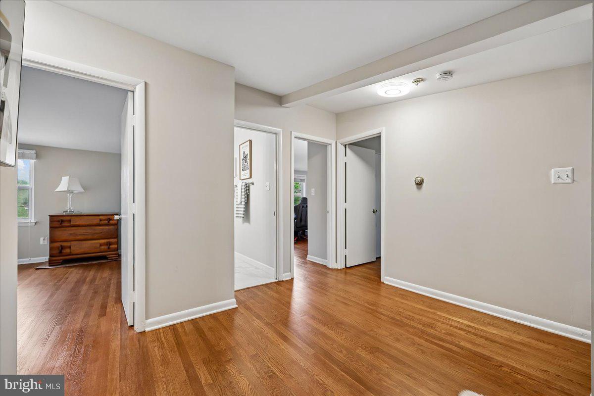 KEMP MILL ESTATES - Residential
