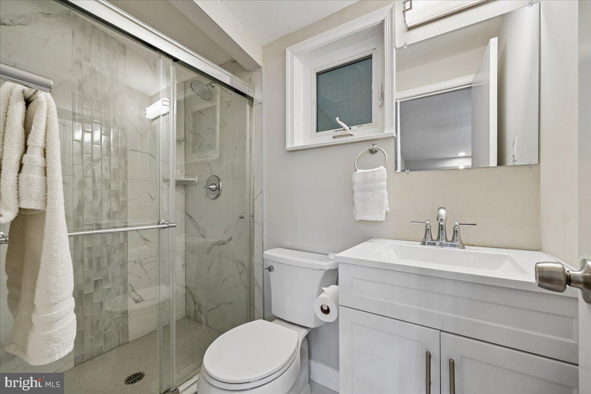KEMP MILL ESTATES - Residential