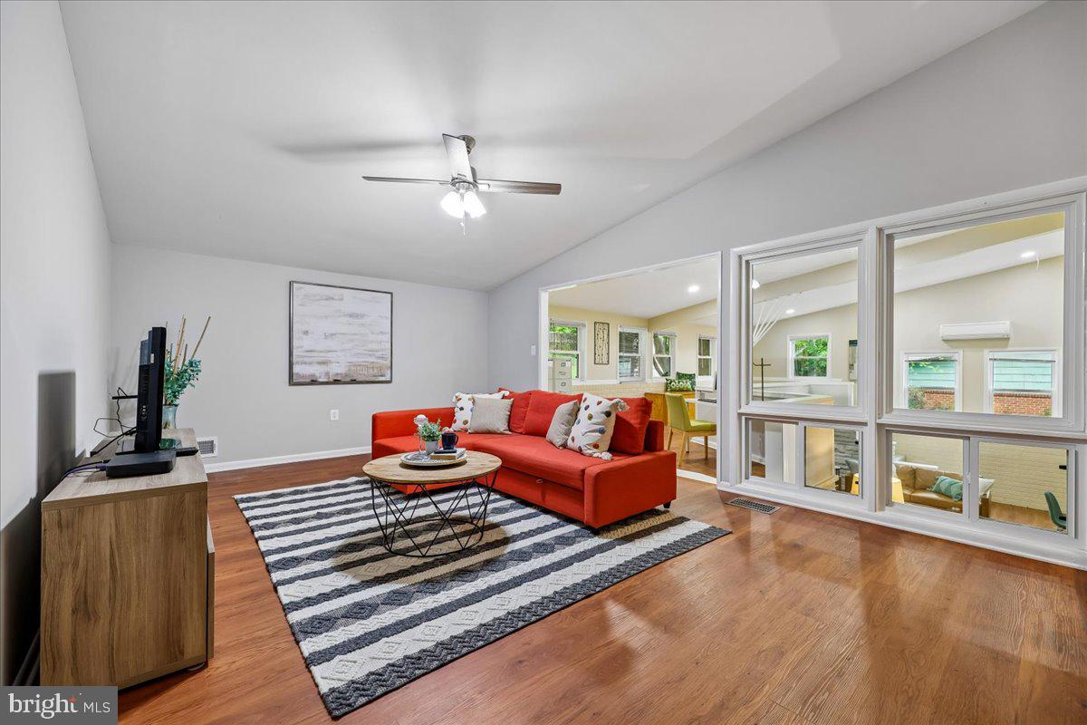 KEMP MILL ESTATES - Residential