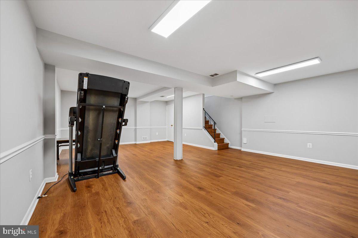 KEMP MILL ESTATES - Residential
