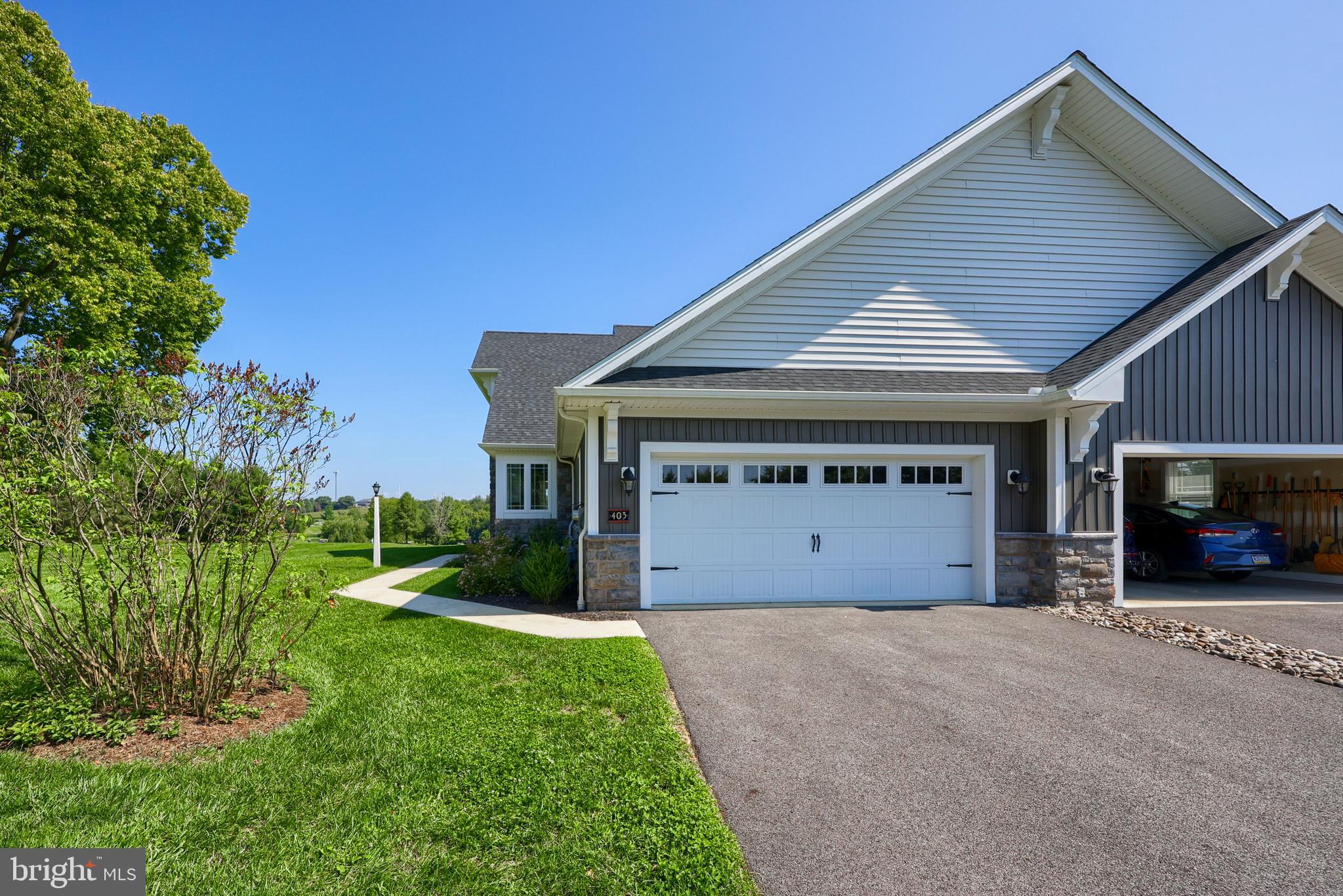 403 MURRYCROSS WAY