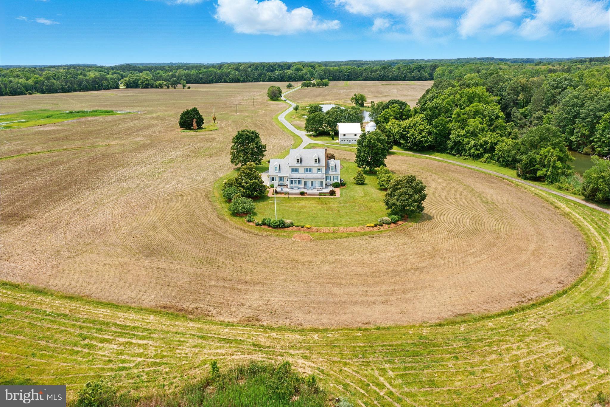 PINEY NECK - Residential
