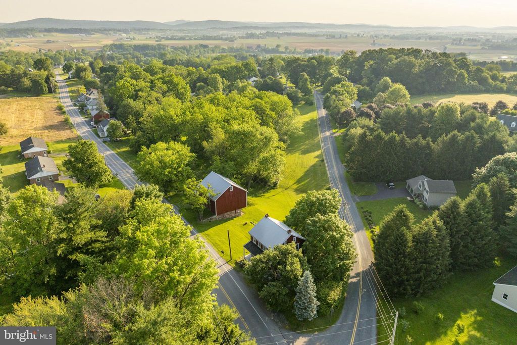 Photo of 1407 Brunnerville Road, LITITZ, PA 17543 (MLS # PALA2072422)