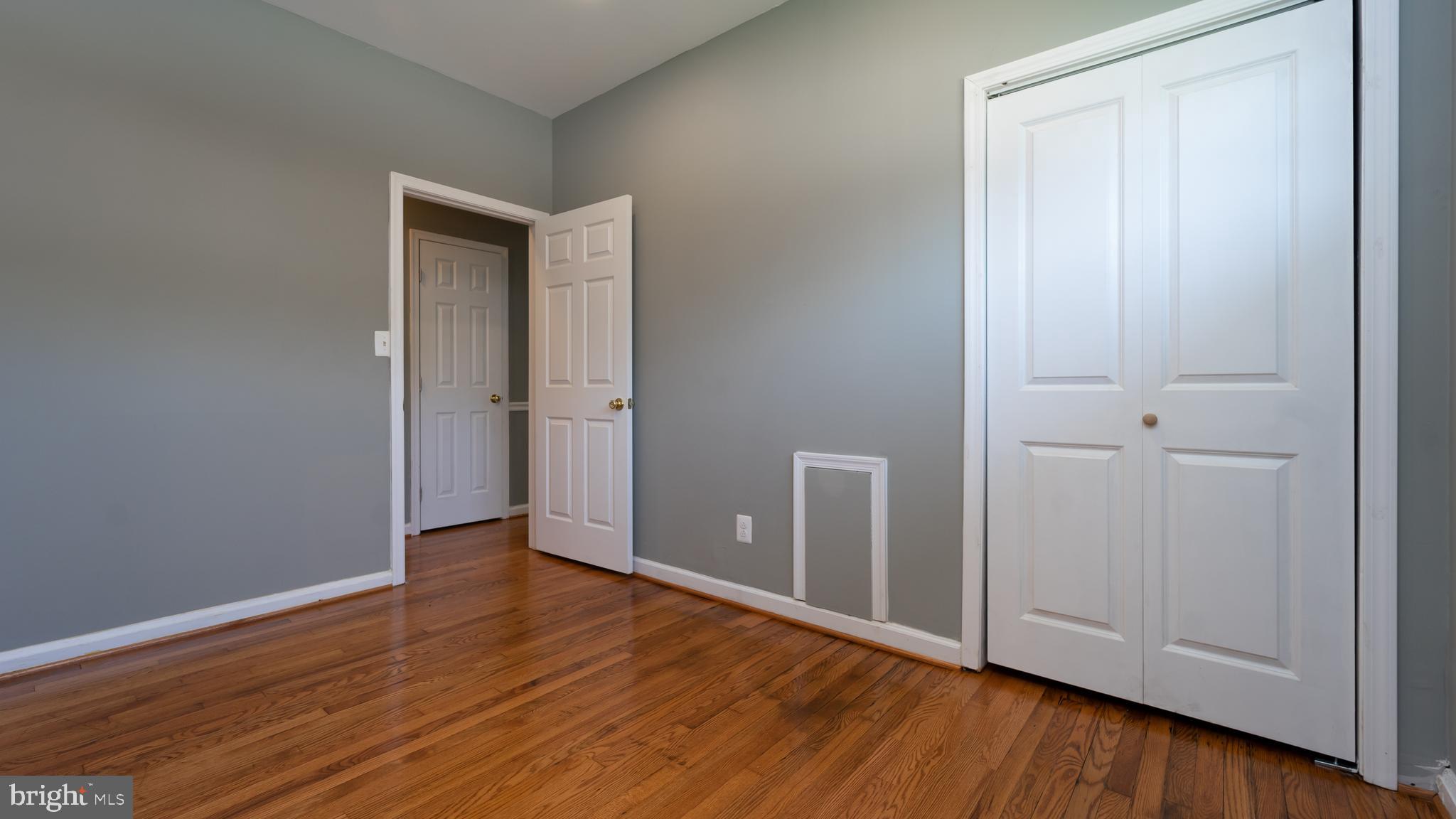 WILLIAMSBURG - Residential