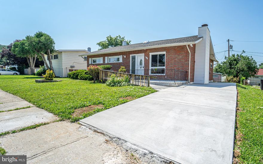 Pending Release. GORGEOUS SFH W/ ALL NEW:  HVAC,ROOF, SS APPLIANCES, UPGRADED KITCHEN CABINETS,QUARTZ TOPS, BACK SPLASH, LIGHT FIXTURES, RECESS LIGHTS, CEILING FANS W LIGHTS, WOOD FLOORING SANDED AND STAINED, FRESH COAT OF PAINT, NEW CARPET, ALL UPGRADED BATHROOMS. FOUR  BEDROOMS AND TWO FULL BATHS ON MAIN LEVEL.FULLY FINISHED WALKOUT BASEMENT WITH LAUNDRY, TWO ROOMS, REC ROOM,DEN, FULL BATH AND REAR COVERED PORCH. CONVENIENT LOCATION CLOSE TO ELEMENTARY SCHOOL,RECREATION, SHOPPING, DINING AND 695.  GROUND RENT TO BE VERIFIED.