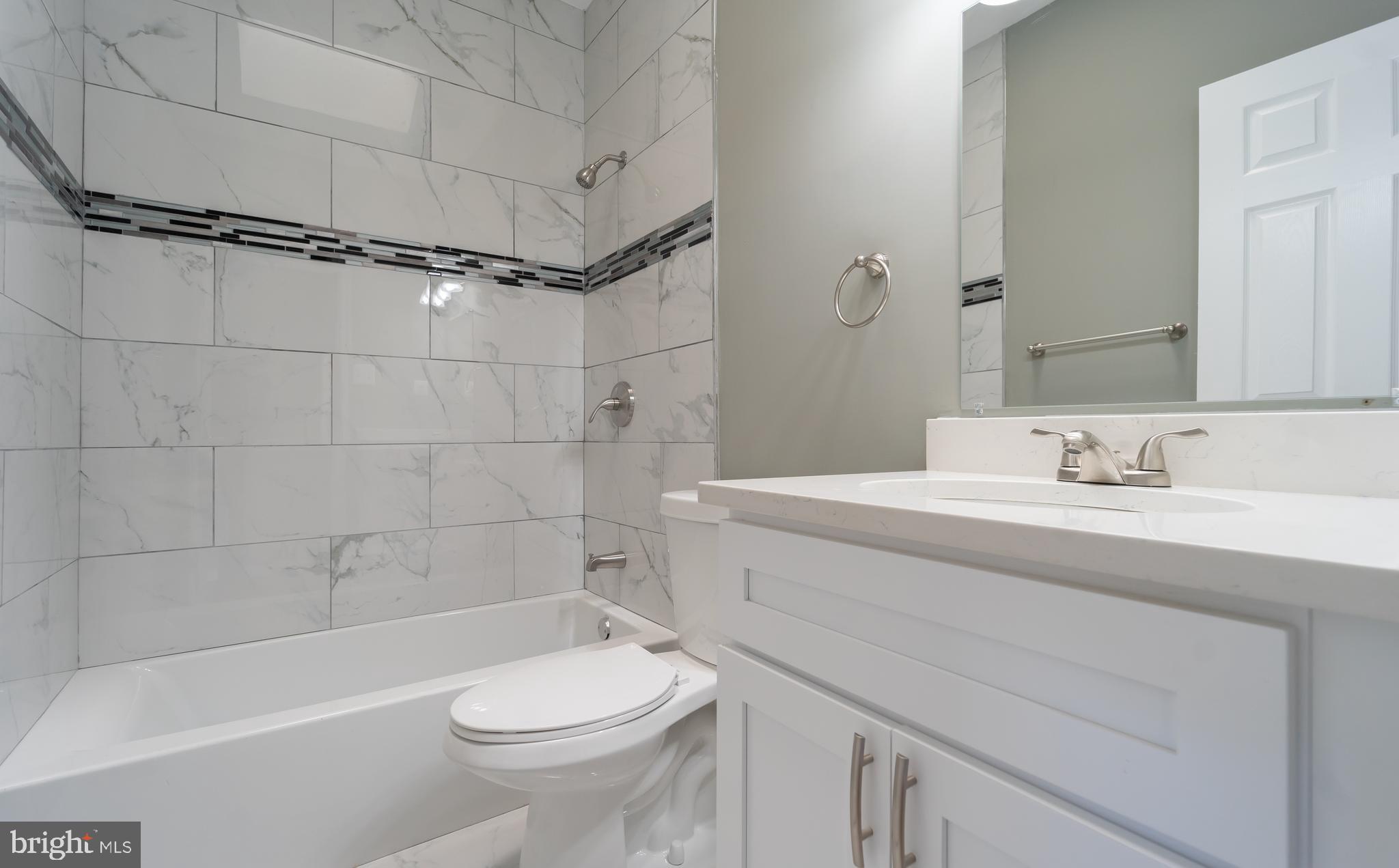 WILLIAMSBURG - Residential