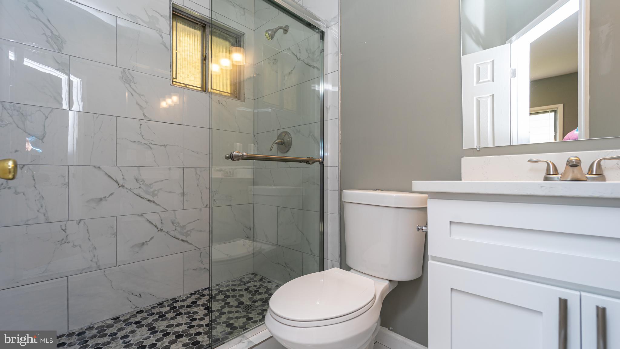 WILLIAMSBURG - Residential