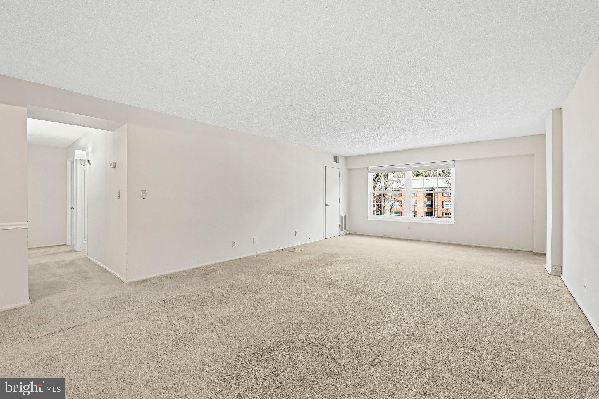 THE COLONIES - Residential