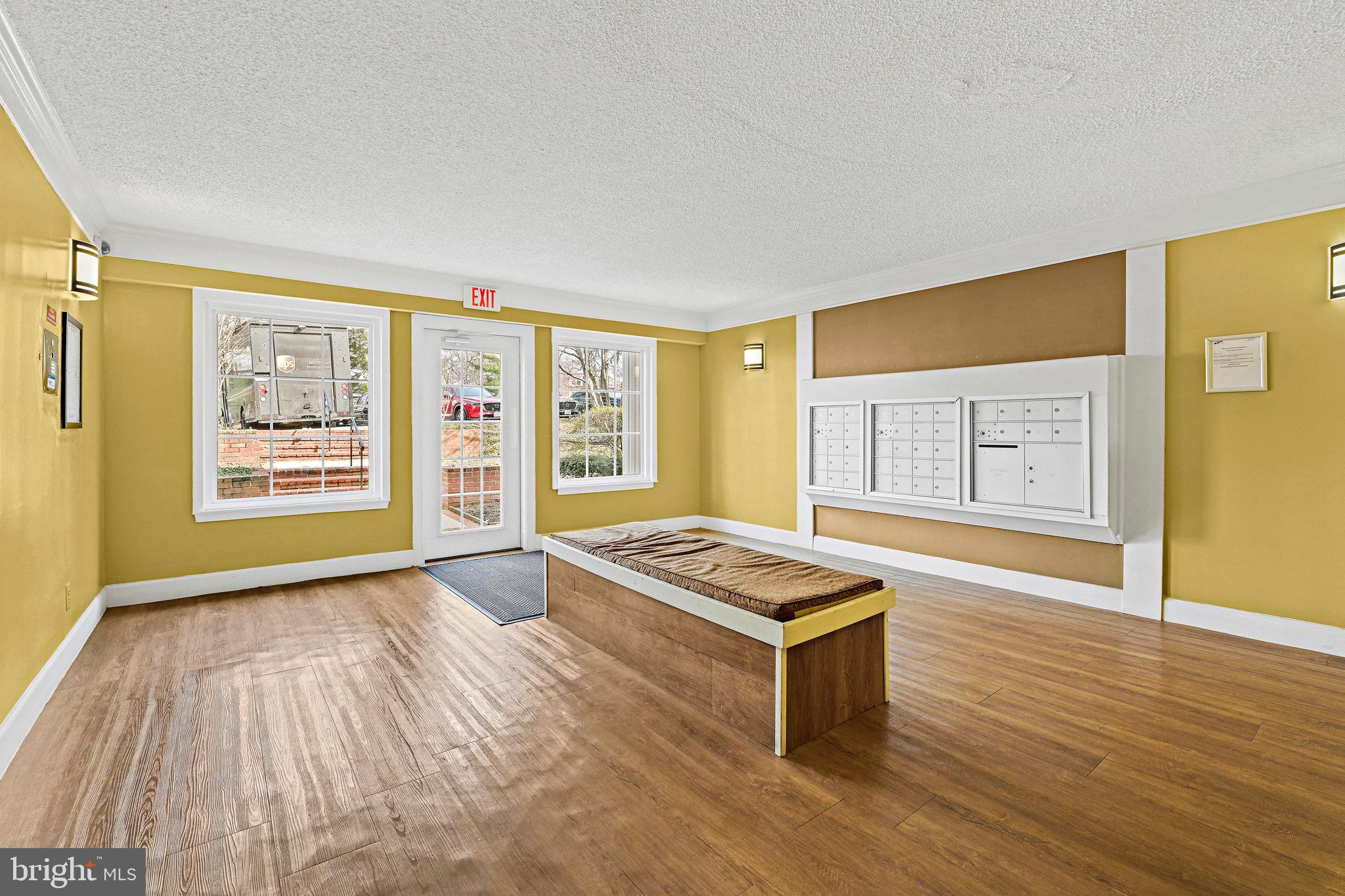 THE COLONIES - Residential