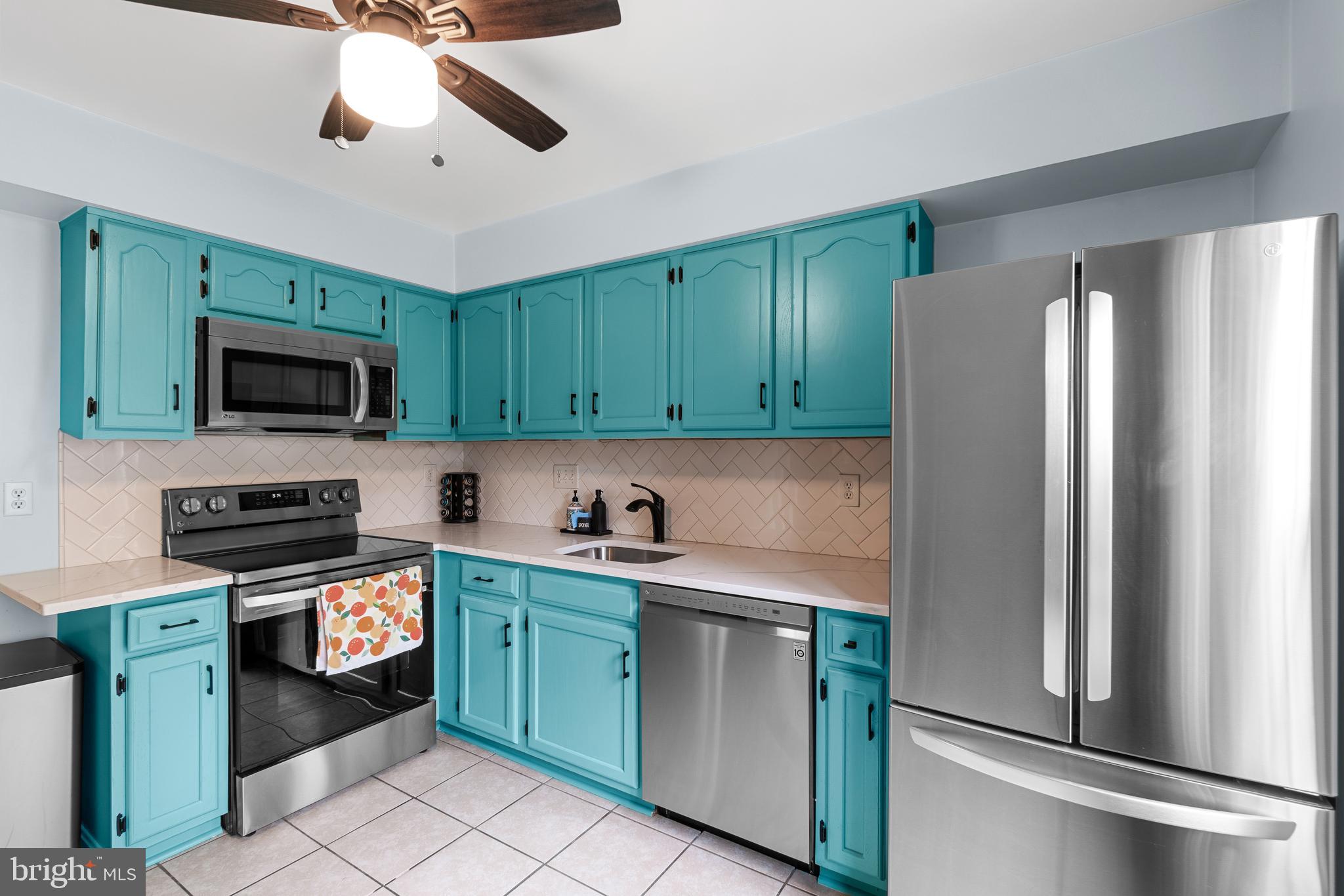 1006 WINDRUSH LANE 21