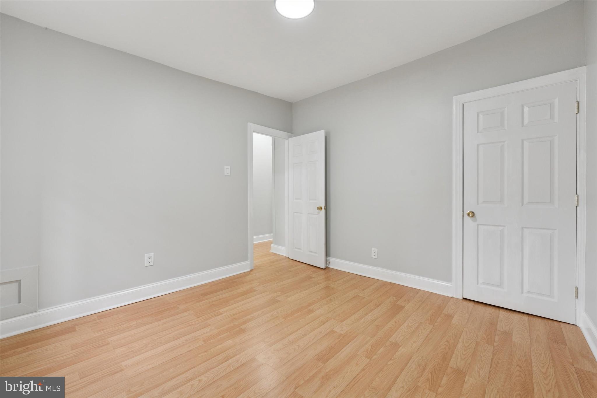 PHILADELPHIA (SOUTHWEST) - Residential Lease