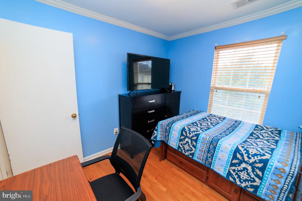 WILLOWS OF POTOMAC - Residential