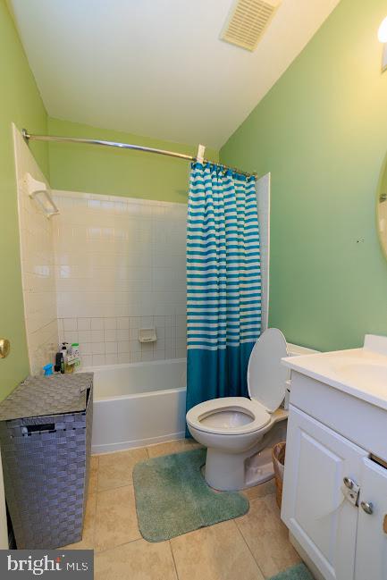 WILLOWS OF POTOMAC - Residential