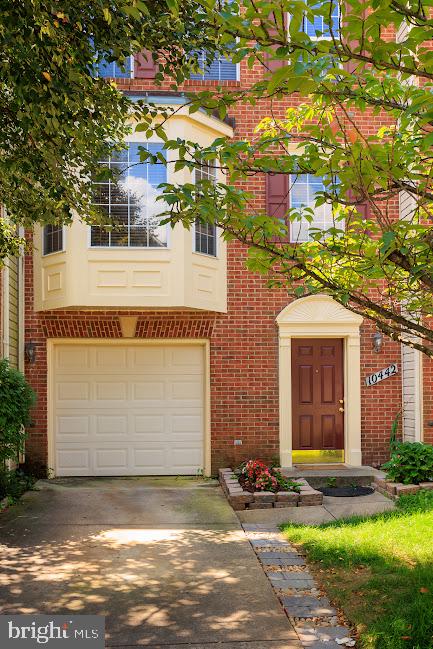 WILLOWS OF POTOMAC - Residential