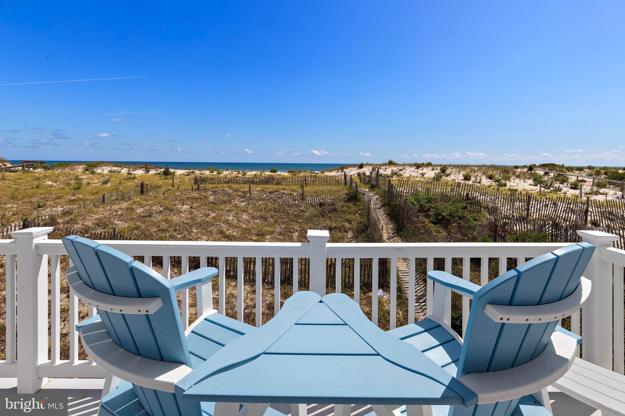 142 E MARYLAND AVENUE