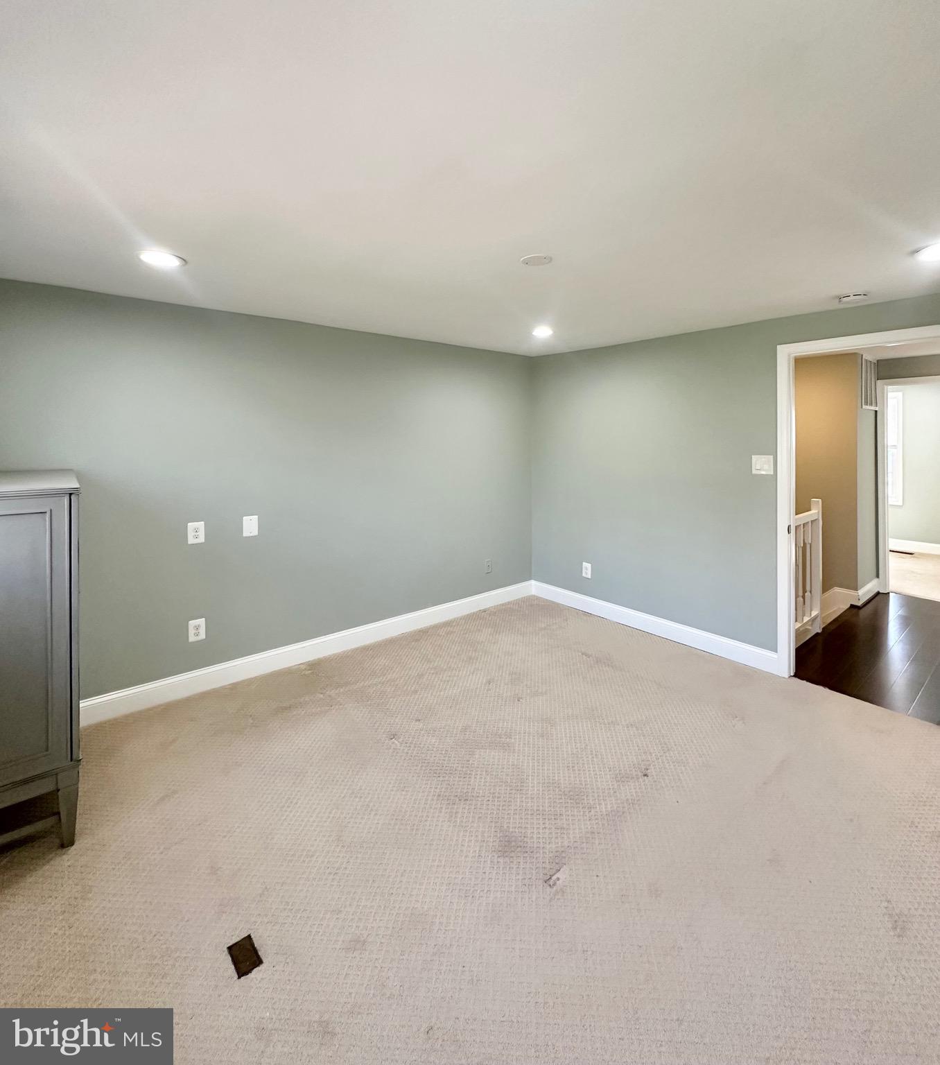 RESTON - Residential Lease